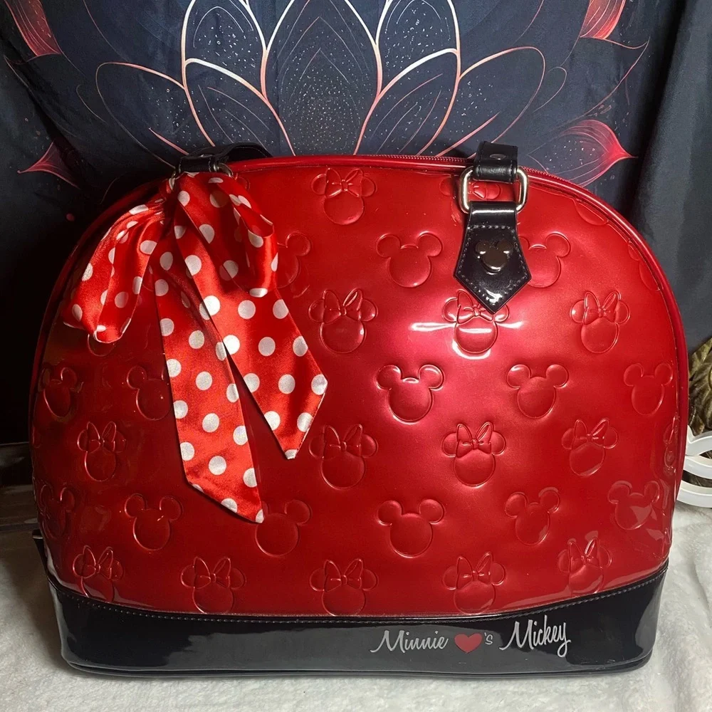 EUC Disney Loungefly Minnie ❤️ Mickey Bowler Satchel